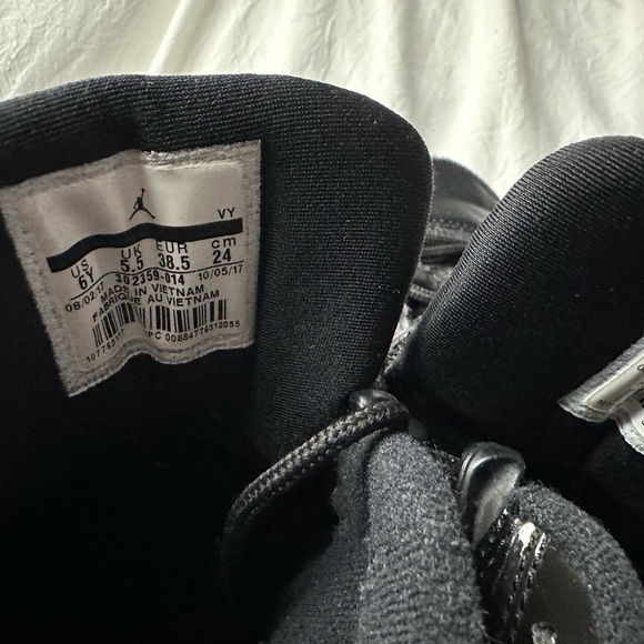 COPY - Jordan 9 Retro Bred Patent 6Y - Picture 9 of 11